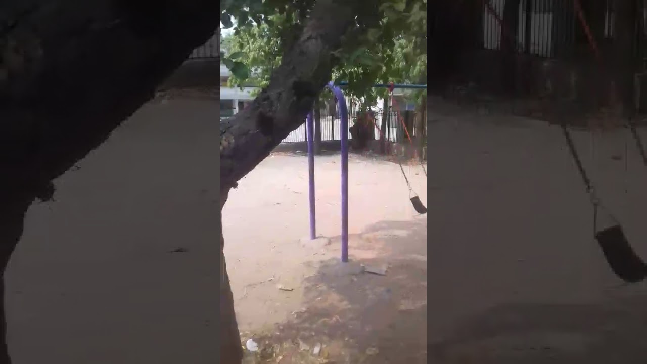 बच्चे का भूत झूला झूलते हुए , Khyala B Block Park...