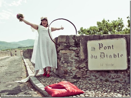 mulher-casamento-ponte-2