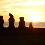 Imagem relacionada a Cientistas questionam teoria do colapso na Ilha de Páscoa