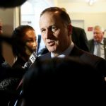 Imagem relacionada a Primeiro-ministro da Nova Zelândia nega ser um alienígena