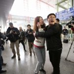 Imagem relacionada a Malaysia Airlines: celulares dos passageiros tocam, mas ninguém atende