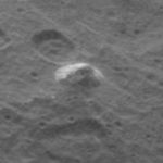 Imagem relacionada a Montanha em forma de pirâmide encontrada em Ceres