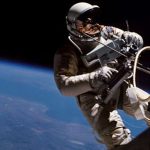 Imagem relacionada a Hawking: 'a humanidade precisa colonizar outros mundos'