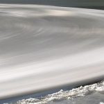 Imagem relacionada a Disco de gelo com 15 metros de diâmetro é registrado girando na Rússia