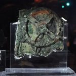 Imagem relacionada a Poderia um antigo computador prever o futuro?