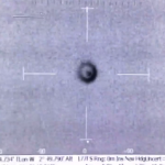 Imagem relacionada a OVNI filmado por câmera infravermelha no Pais de Gales