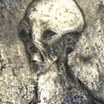 Imagem relacionada a Moedas antigas com imagens de alienígenas poderiam provar visitas à Terra