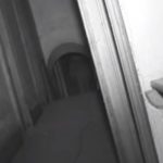 Imagem relacionada a Programa de TV filma 'fantasma' em casa antiga