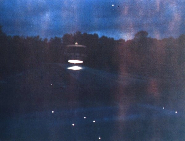 Imagem relacionada a Os avistamentos de OVNIs em Gulf Breeze, Flórida