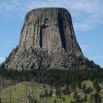 Imagem relacionada a Entusiastas de OVNIs irão se reunir na Torre do Diabo