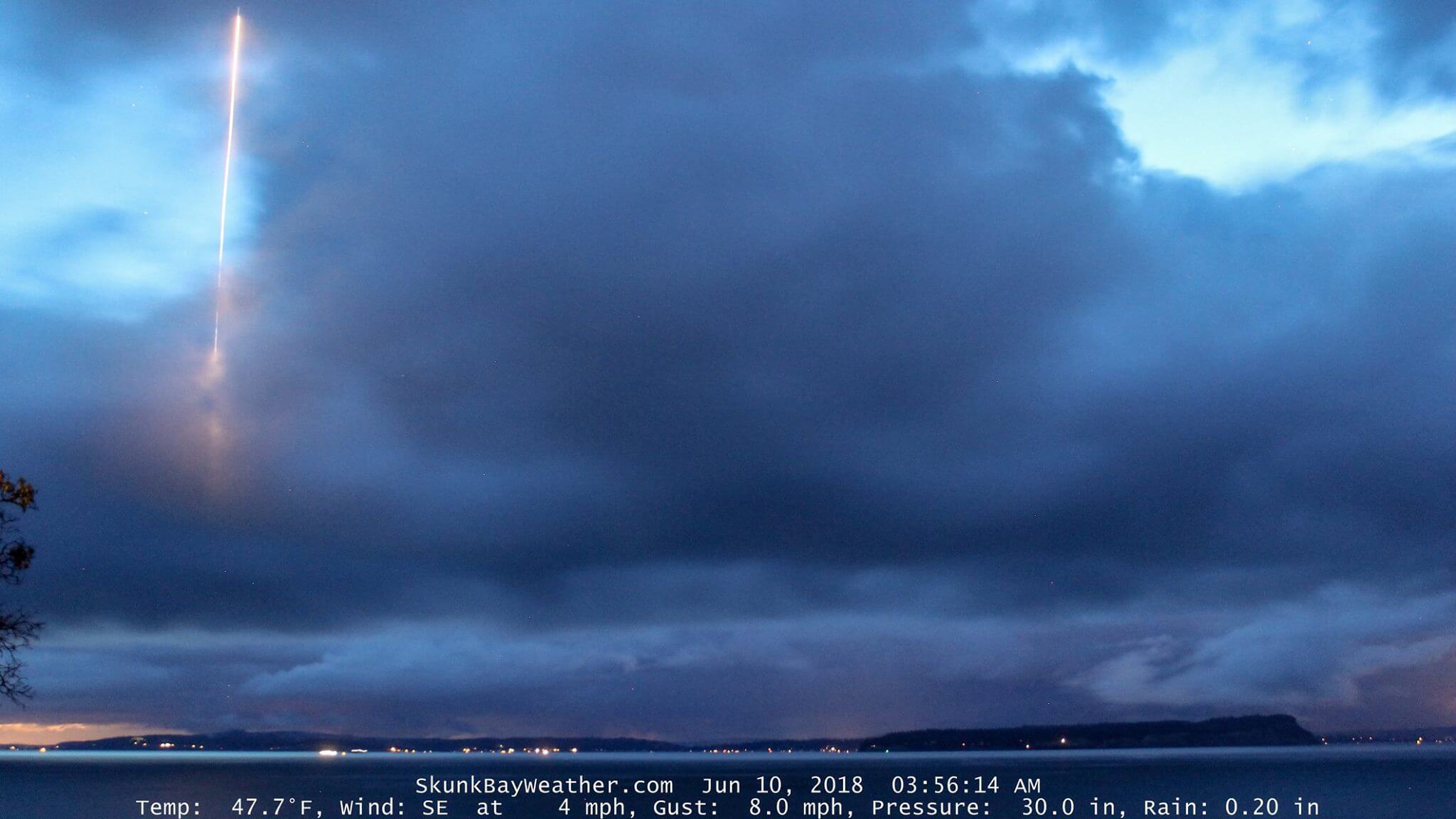 Imagem relacionada a Objeto misterioso visto sobre a ilha de Whidbey