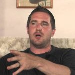 Imagem relacionada a Teórico da conspiração "morto por overdose de drogas"