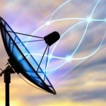 Imagem relacionada a Estudo avalia a possibilidade de sinais de rádio da Terra serem detectados por outras civilizações