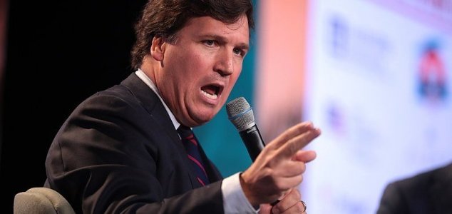 Imagem relacionada a Tucker Carlson: 'EUA têm evidências físicas de OVNIs'