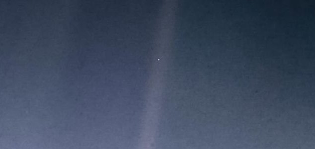 Imagem relacionada a NASA comemora 30 anos do 'Pale Blue Dot'