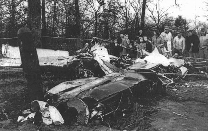 Imagem relacionada a O trágico Incidente OVNI de Mantell