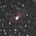 Imagem relacionada a Artemis 1 capta imagem impressionante de cometa ou OVNI de 1 km de comprimento