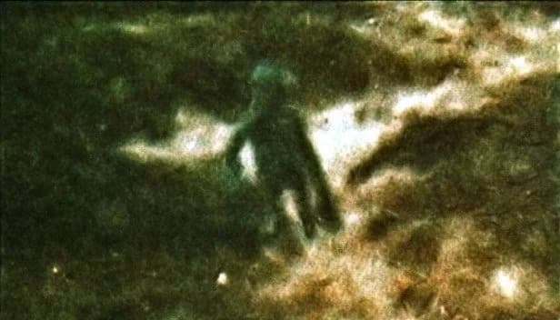 Imagem relacionada a O encontro inusitado de Philip Spencer com uma figura extraterrestre em Ilkley Moor