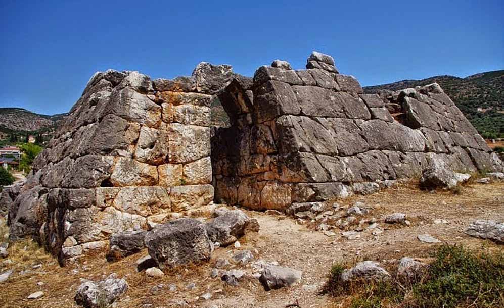 Imagem relacionada a A pirâmide grega de Hellinikon antecede a mais antiga pirâmide egípcia