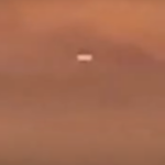 Imagem relacionada a Tic Tac branco é visto em voo sobre a Califórnia, intrigando passageiros e especialistas