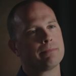 Imagem relacionada a Análise de veículos extraterrestres indica origem exótica, afirma ex-agente de inteligência dos EUA