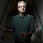 Imagem relacionada a Nick Pope revela: O Rei Charles tem acesso privilegiado ao mundo dos OVNIs