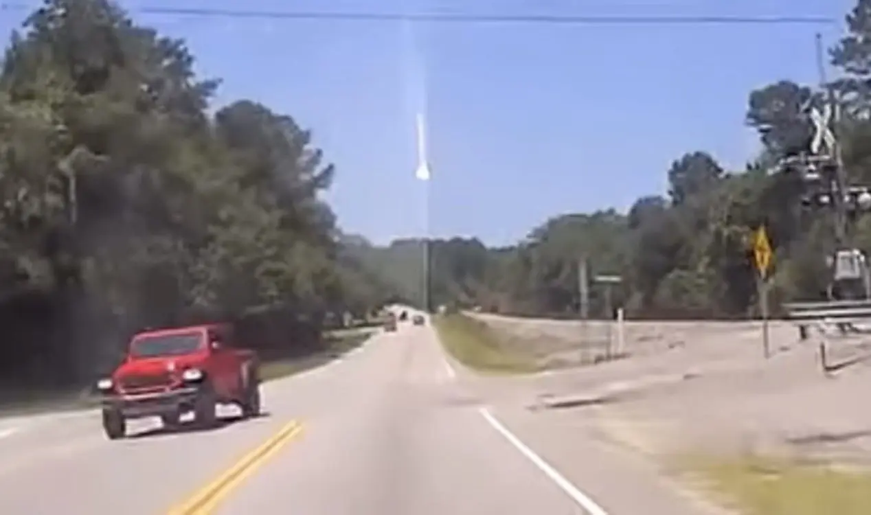 Imagem relacionada a Bola de fogo cruza o céu dos EUA e deixa testemunhas em alvoroço